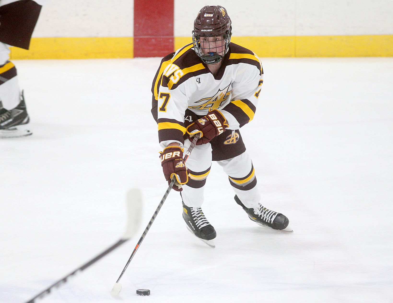 November 23: West Salem vs. Aquinas co-op